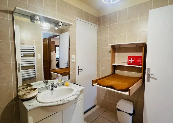 Le Domaine Du Hibou * Festigny (Marne)